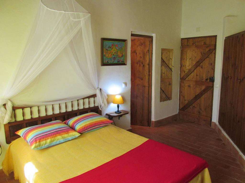 Bed and Breakfast Quinta Dos Valados Querenca Экстерьер фото